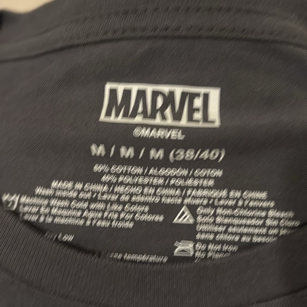 NWT men’s medium t shirt Deadpool 1270 - Picture 5 of 5